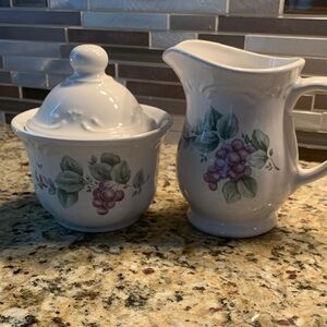 Pfaltzgraff Grapevine Sugar Bowl and Creamer Set